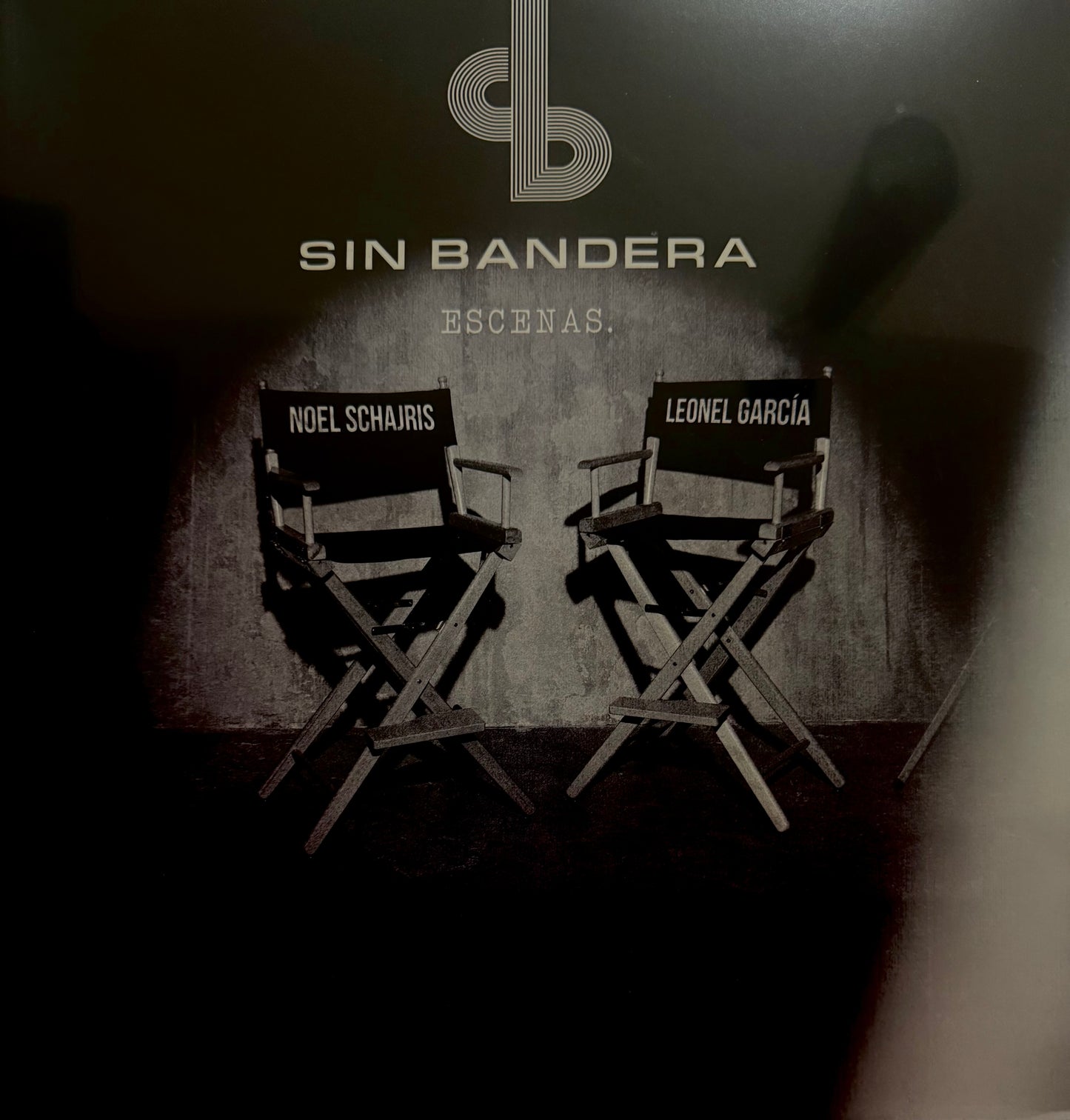 Sin Bandera - Escenas