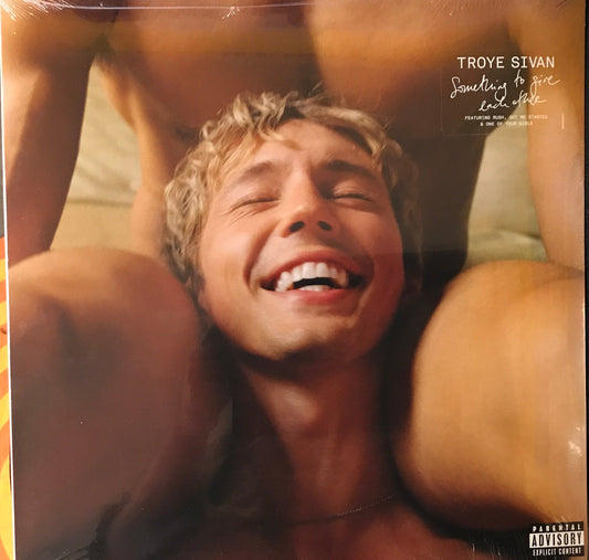 Troye Sivan - Something To Give Eachother