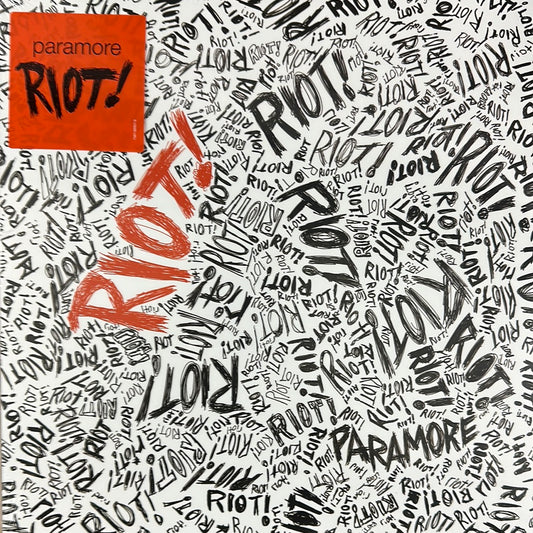 Paramore - Riot